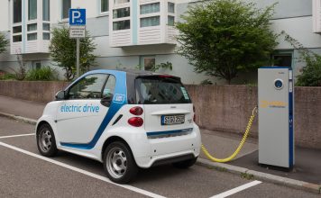 električni automobil
